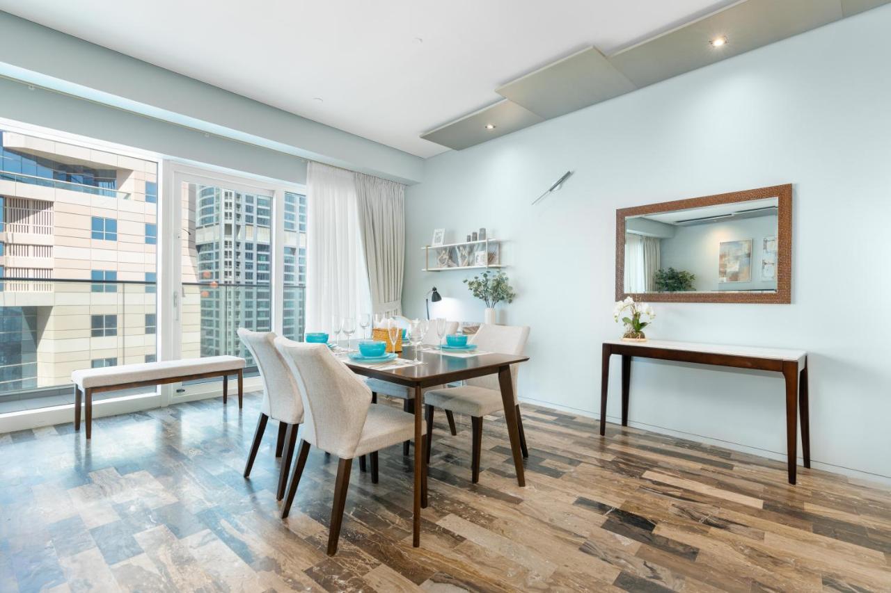 Appartement White Sage - Fendi With Full Palm Jumeirah View Dubai